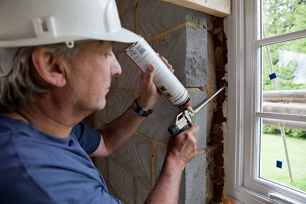 Best Insulation Installation Services in Conneaut Lakeshore, PA
